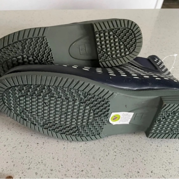 Marks & Spencer Black and White Polka Dot Heeled Boots - Picture 3 of 4